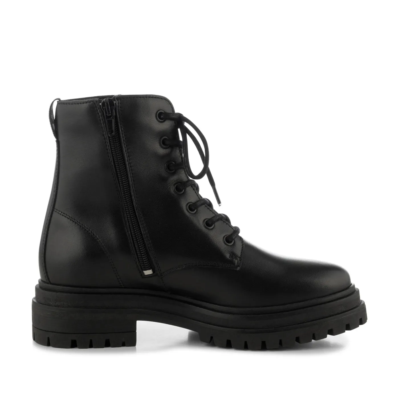 nettie_snrestvle_lder_for_3.webp Shoe the Bear Støvler<Nettie snørestøvle læder forret -