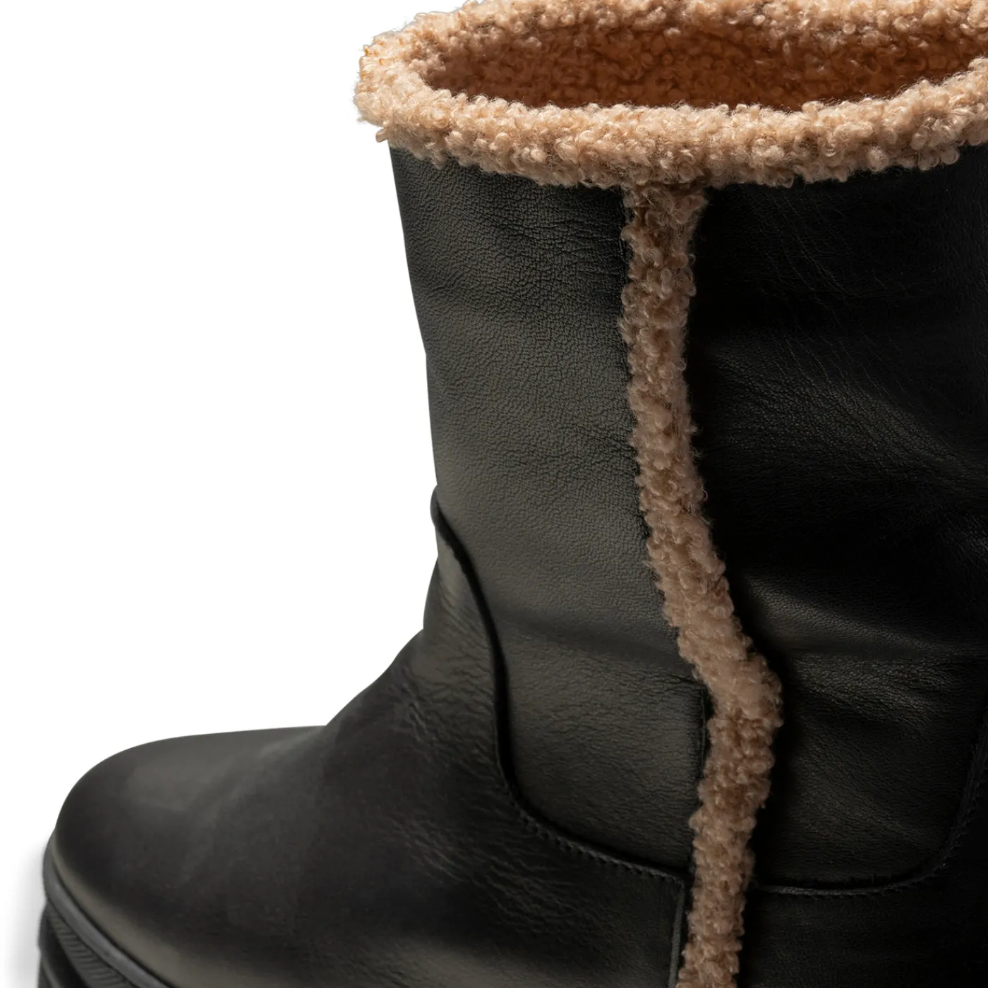 olga_stvle_lder_forret__b_7.webp Shoe the Bear Støvler<Olga støvle læder forret -