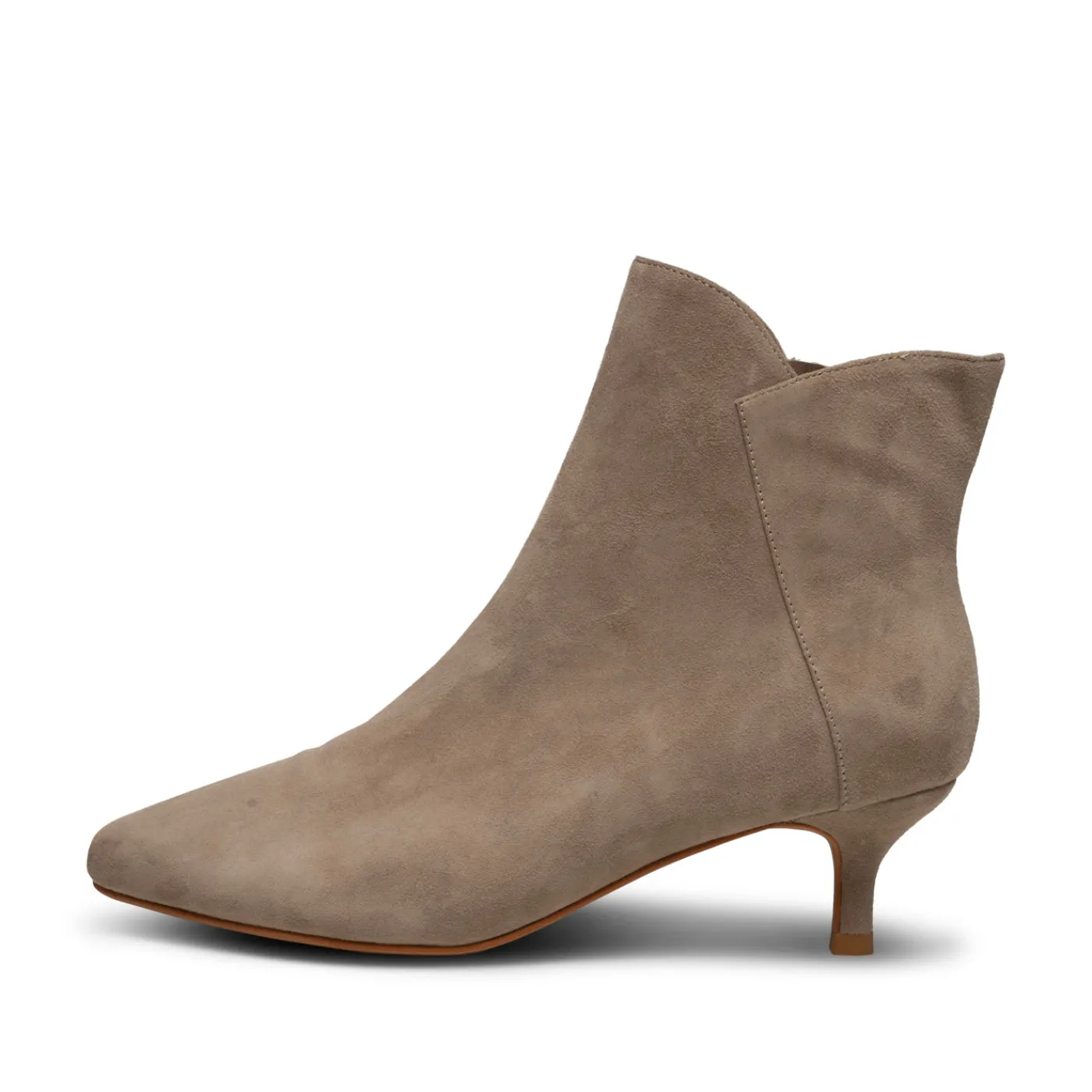 saga_stvle_ruskind__taupe_0.webp Shoe the Bear Hæle | Støvler<Saga støvle ruskind -